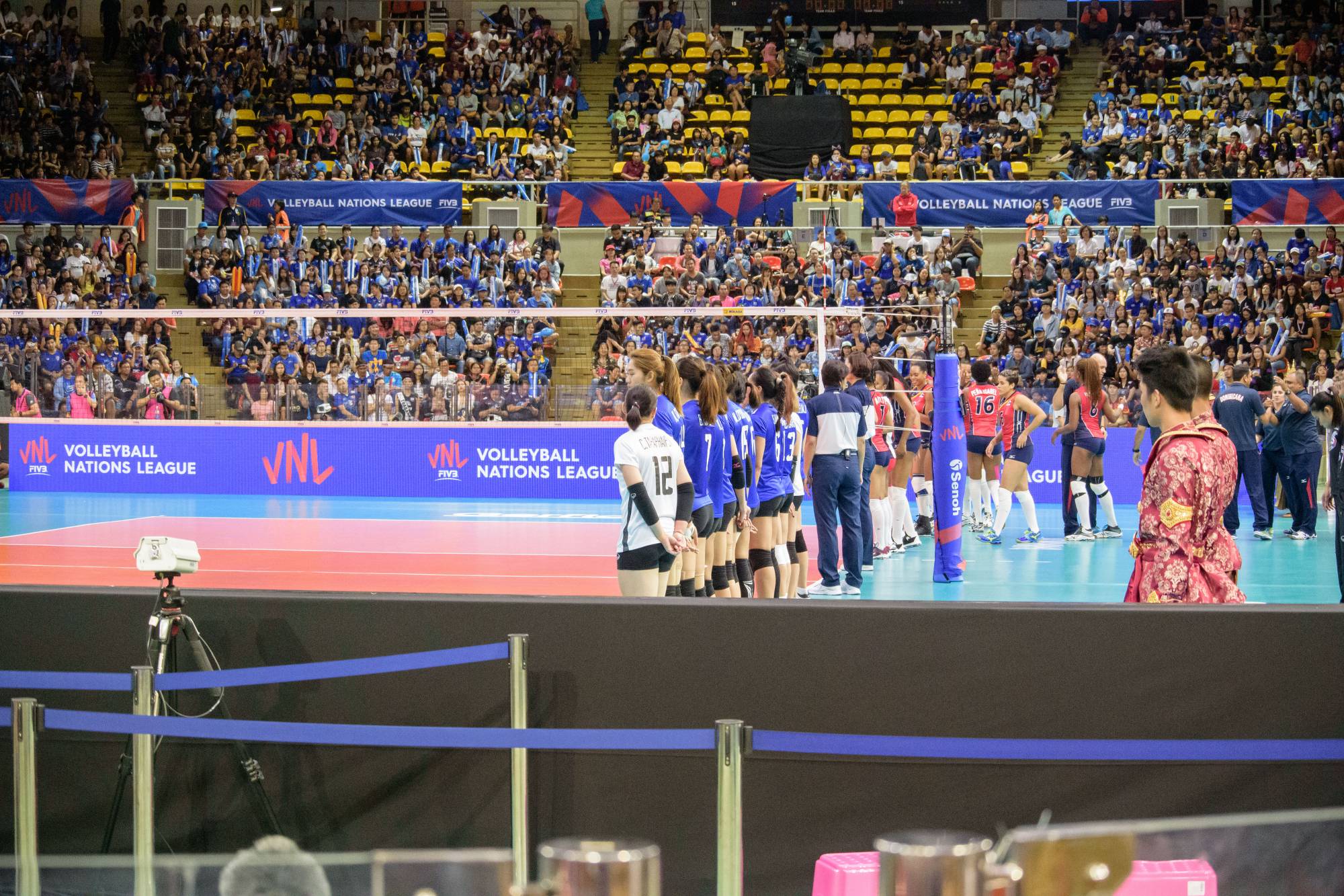 thailand-dominican-bangkok-2018-volleyball-vnl